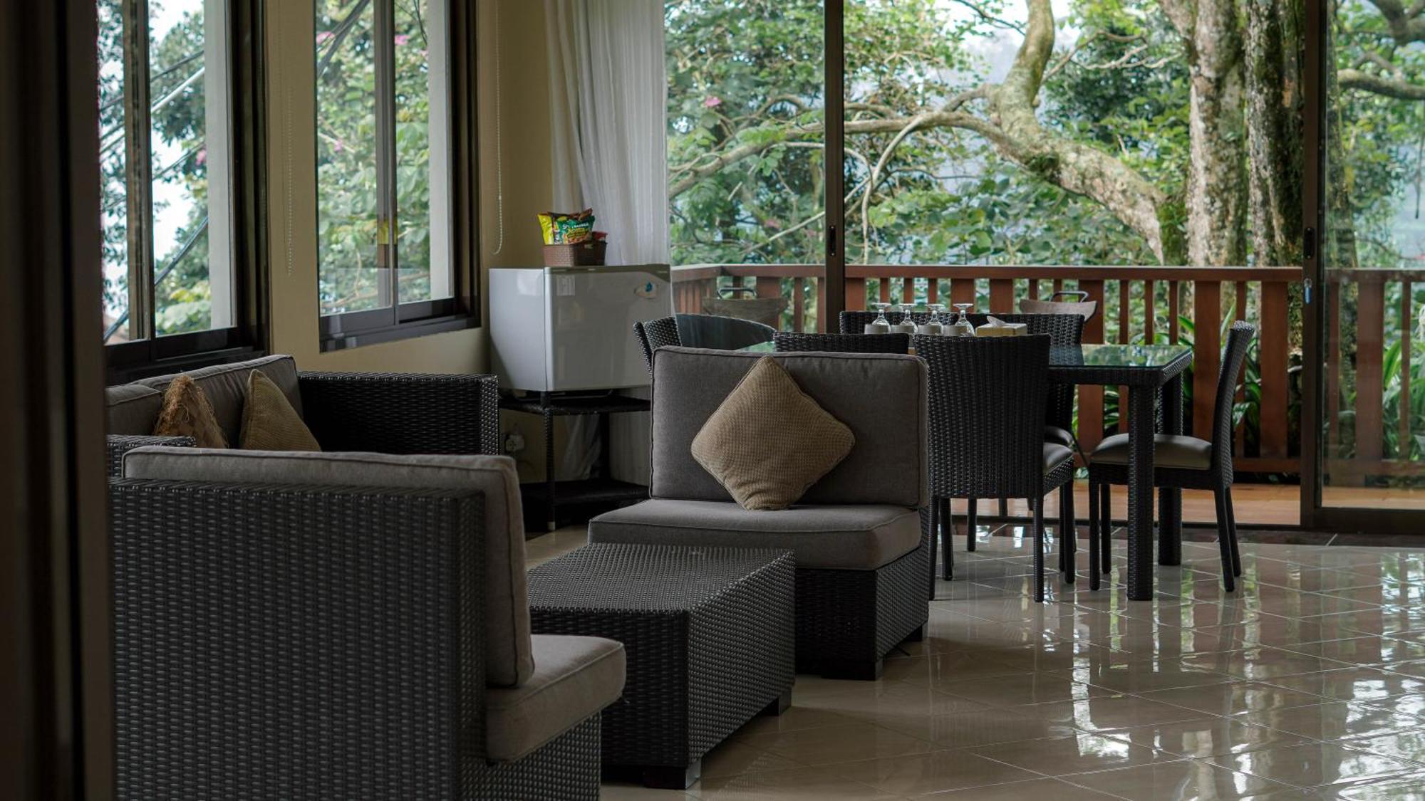 Damar Langit Resort Cisarua Exterior photo