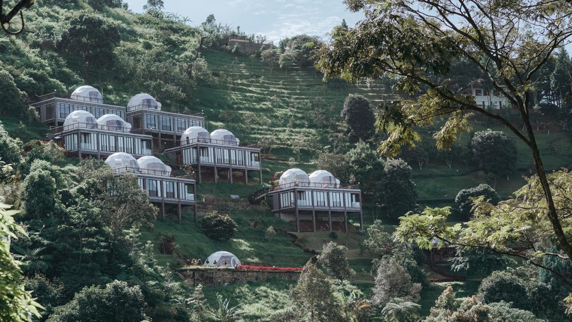 Damar Langit Resort Cisarua Exterior photo